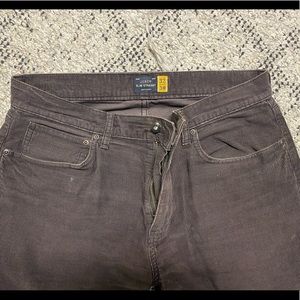 J. Crew men’s Slim Straight corduroy pants, Sz Medium